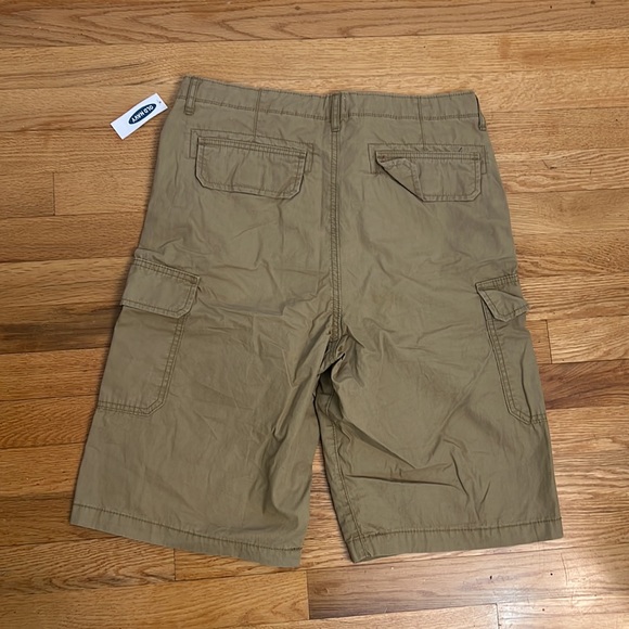 Old Navy 18 Husky Cargo Shorts NWT - Picture 6 of 7